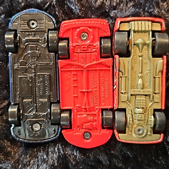 Hot Wheels Race Cars & Delivery Trucks Collection - Picture 11 of 16